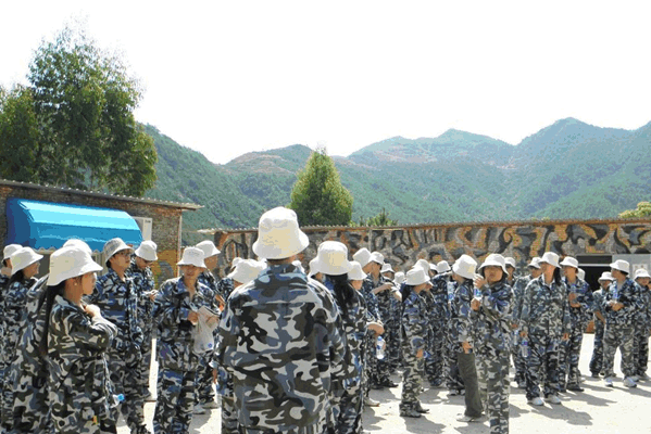廈門(mén)安東電子有限公司十三周年慶之南安黃巢山